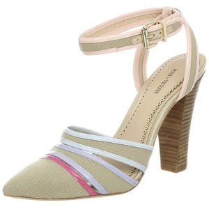 Pour la victoire Kiran stacked heel!